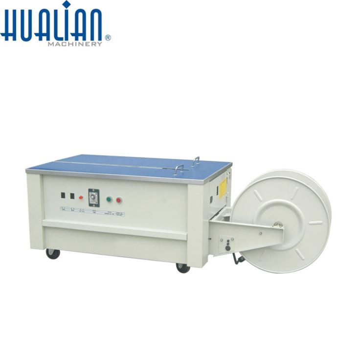 Máquina flejadora de cartón