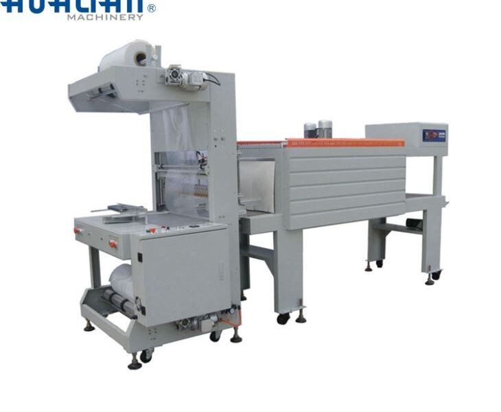 Máquina de envasado y sellado de mangas